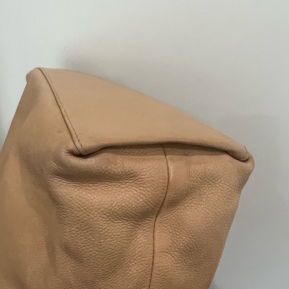 Chanel Coco Mark beige caviar tote - Picture 11 of 12